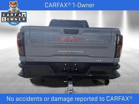 Used 2025 GMC Sierra 2500 AT4X AWD/4WD image 4