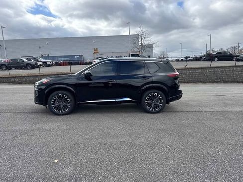 New 2026 Nissan Rogue Platinum w/ Platinum Premium Package image 7