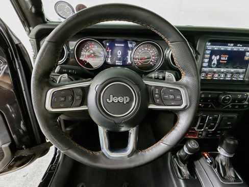 Used 2021 Jeep Wrangler Unlimited Rubicon AWD/4WD image 11