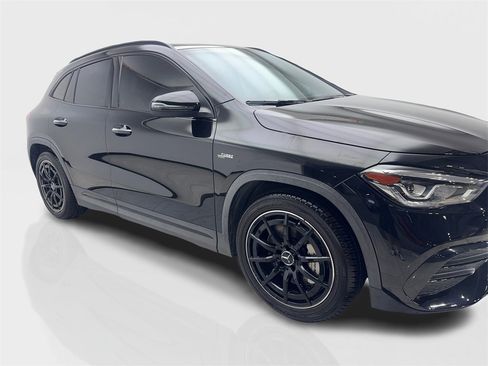 Used 2022 Mercedes-Benz GLA 35 AMG 4MATIC image 12