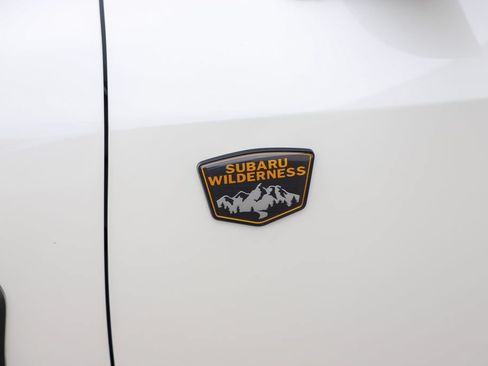 Used 2025 Subaru Outback Wilderness AWD/4WD image 8