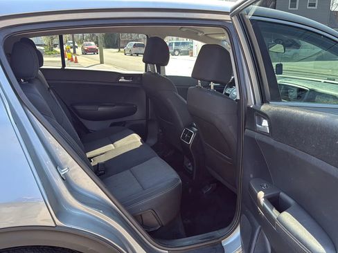 Used 2020 Kia Sportage LX AWD/4WD image 26