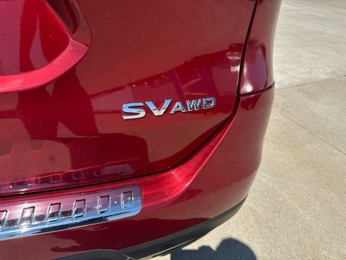 Used 2015 Nissan Rogue SV w/ SV Moonroof Package AWD/4WD image 6
