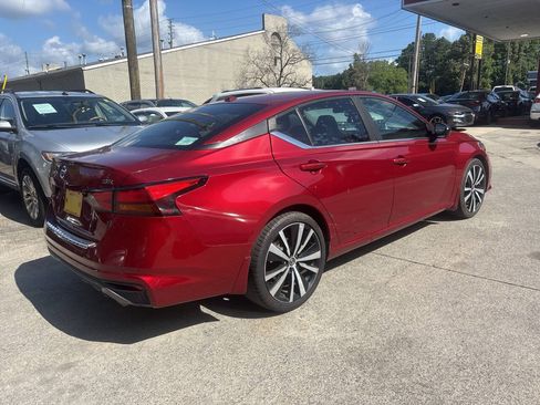 Used 2020 Nissan Altima 2.5 SR FWD image 5