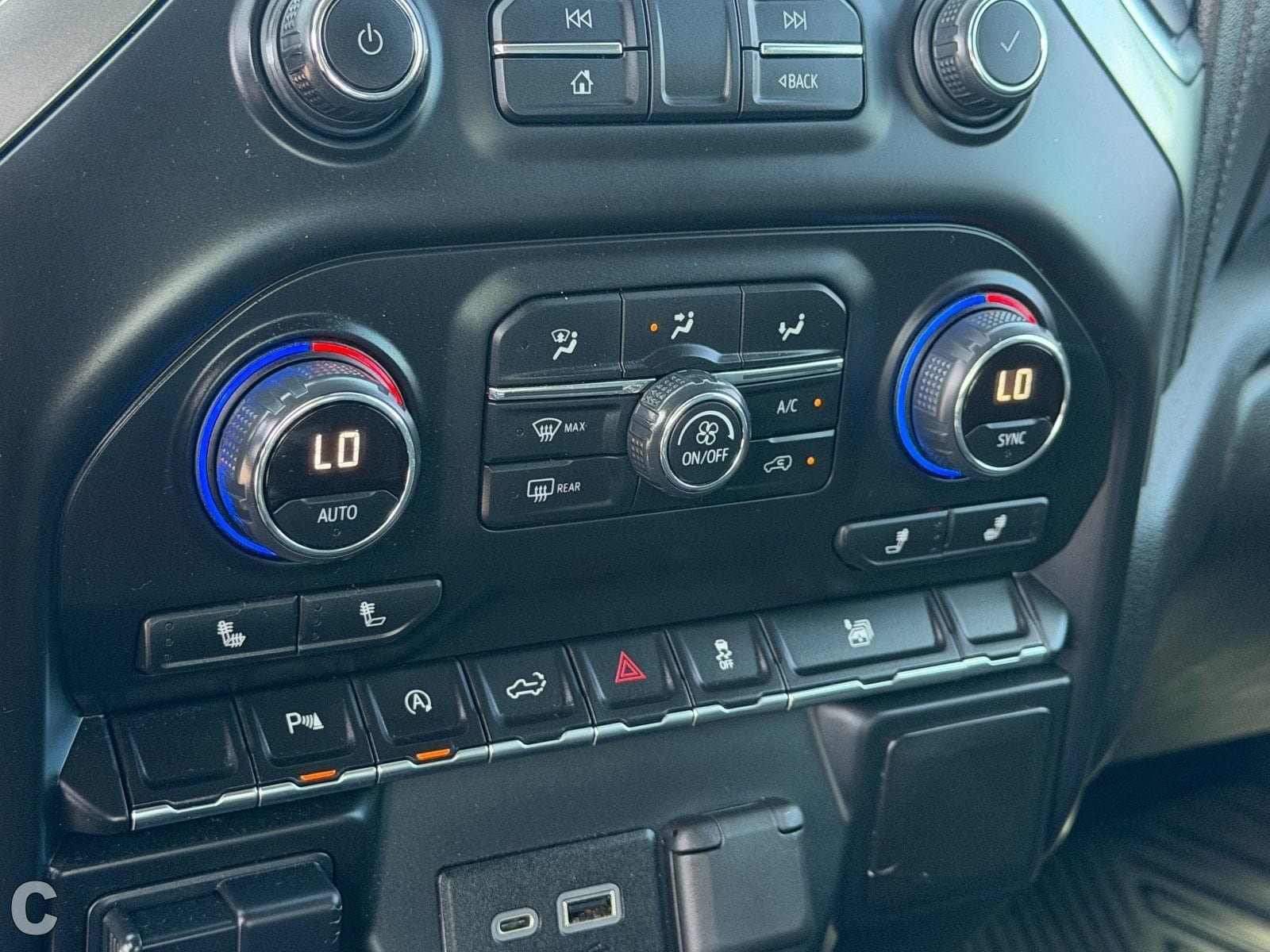 Used 2020 Chevrolet Silverado 1500 RST w/ All-Star Edition RWD image 26