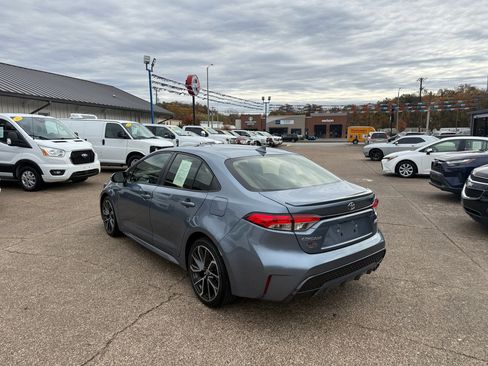 Used 2022 Toyota Corolla SE image 4