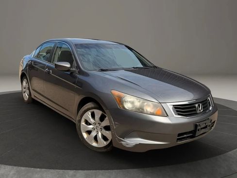 Used 2009 Honda Accord EX image 2