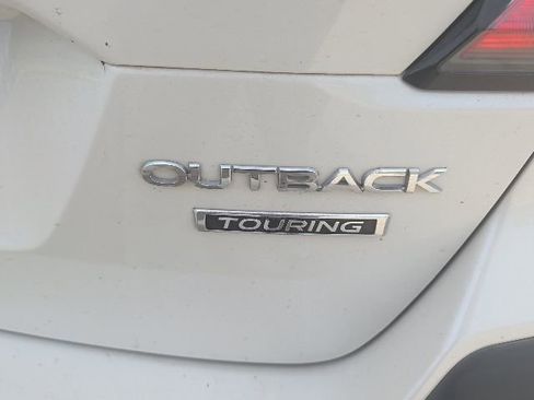 Used 2022 Subaru Outback Touring AWD/4WD image 13
