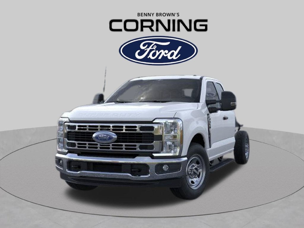 New 2025 Ford F350 XL w/ XL Chrome Package RWD image 17