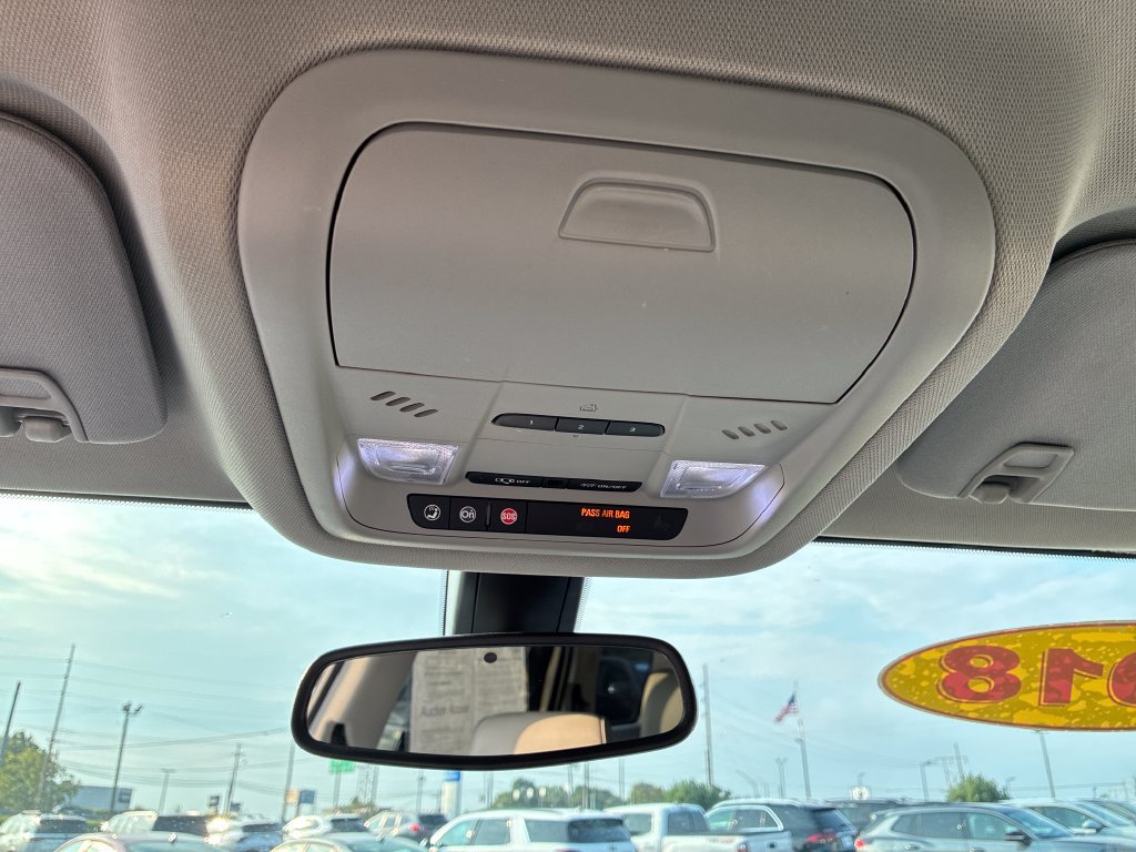 Used 2018 GMC Acadia SLT FWD image 17