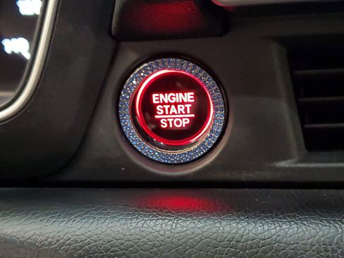 Certified 2023 Honda Pilot Sport image 6