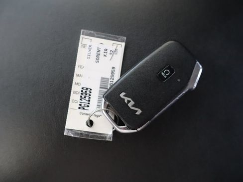 Used 2022 Kia Sorento SX FWD image 50