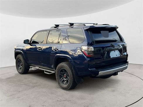 Used 2023 Toyota 4Runner TRD Off-Road Premium image 3