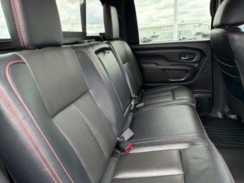 Used 2021 Nissan Titan PRO-4X w/ Pro-4x Convenience Package AWD/4WD image 24