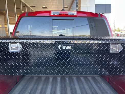 Used 2023 GMC Canyon AT4 w/ AT4 Premium Package image 13