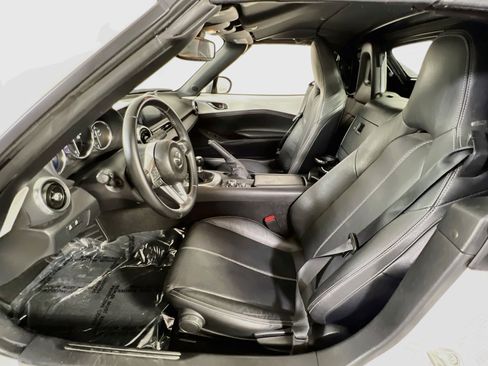 Used 2021 MAZDA MX-5 Miata RF Grand Touring w/ Appearance Package RWD image 20