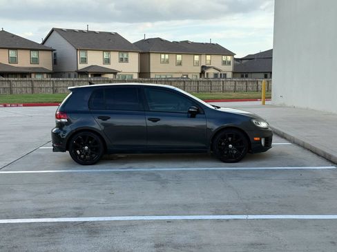 Used 2012 Volkswagen GTI 4-Door FWD image 8