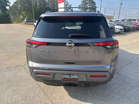 Used 2026 Nissan Pathfinder Platinum AWD/4WD image 7
