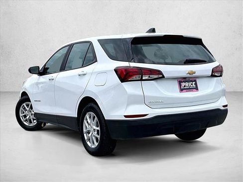 Used 2023 Chevrolet Equinox LS FWD image 13