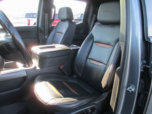Used 2020 GMC Sierra 1500 AT4 w/ AT4 Premium Package image 19