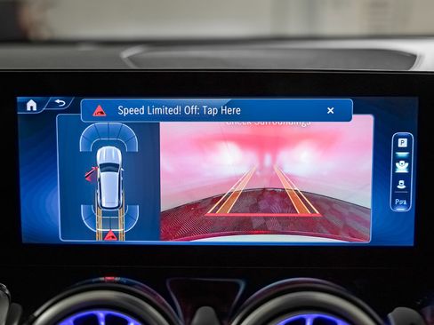 Certified 2025 Mercedes-Benz GLB 250 image 22