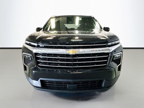 New 2025 Chevrolet Traverse LT image 4