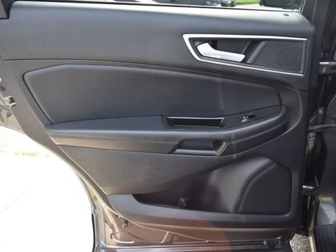 Used 2020 Ford Edge SEL w/ Convenience Package AWD/4WD image 34