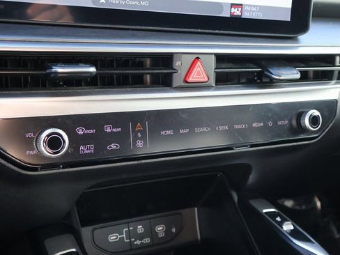 Used 2025 Kia Sorento X-Line EX image 39