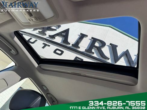 Used 2017 INFINITI QX50 2WD w/ Deluxe Touring Package image 25