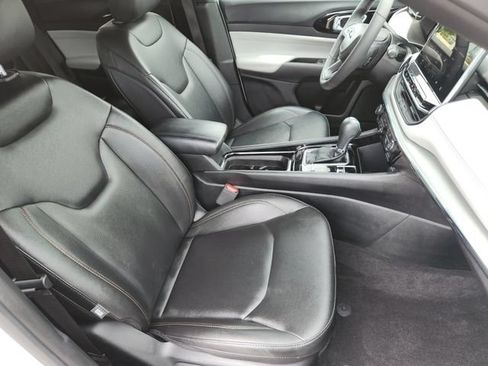 Used 2024 Jeep Compass Limited AWD/4WD image 12