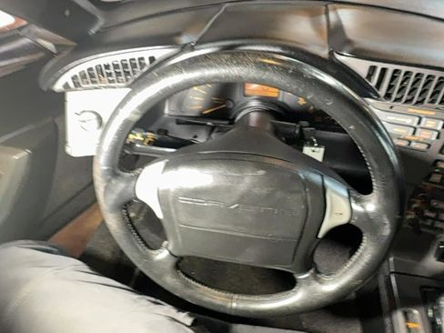 Used 1990 Chevrolet Corvette Coupe RWD image 40