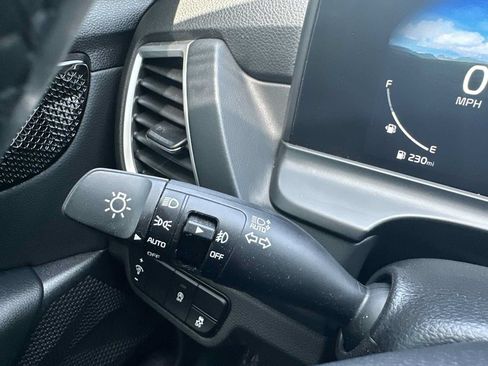 Used 2024 Kia Seltos EX FWD image 29