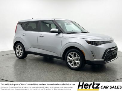 Used 2025 Kia Soul LX w/ LX Technology Package