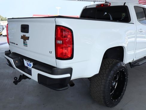Used 2018 Chevrolet Colorado LT w/ LT Convenience Package RWD image 7