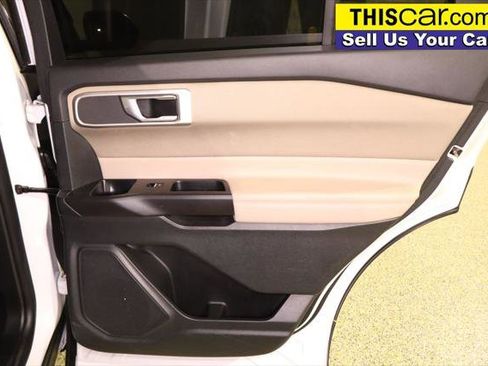 Used 2020 Ford Explorer XLT RWD image 35