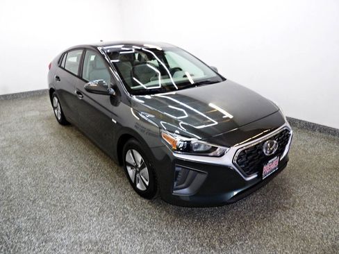 Used 2020 Hyundai Ioniq Blue FWD image 3