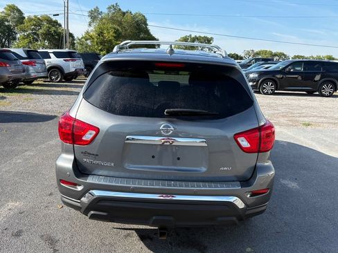 Used 2020 Nissan Pathfinder S AWD/4WD image 6