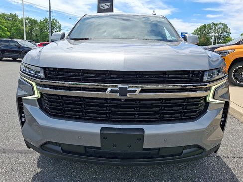 Certified 2024 Chevrolet Tahoe RST w/ Luxury Package AWD/4WD image 2