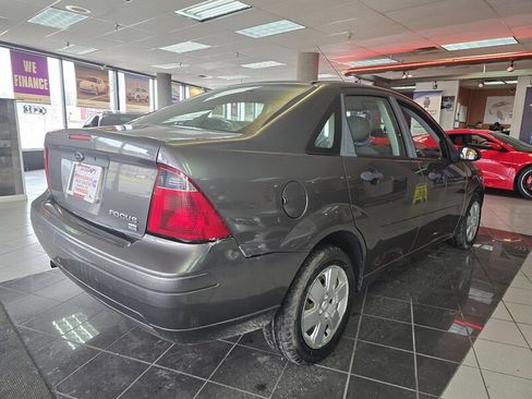 Used 2007 Ford Focus S image 4