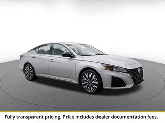Used 2026 Nissan Altima 2.5 SV FWD video 1