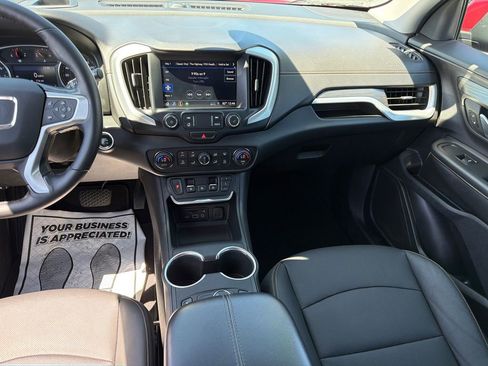 Used 2020 GMC Terrain SLT w/ Preferred Package image 16