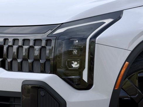 New 2026 Kia Sportage X-Line image 11