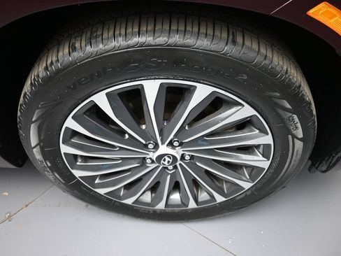 Certified 2024 Hyundai Palisade Calligraphy AWD/4WD image 13