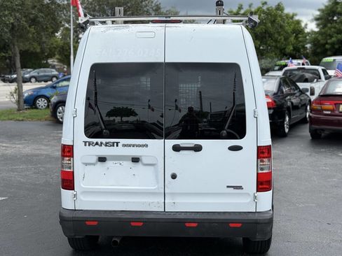 Used 2010 Ford Transit Connect XL image 5