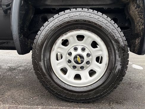 Used 2020 Chevrolet Silverado 2500 W/T w/ WT Convenience Package image 14