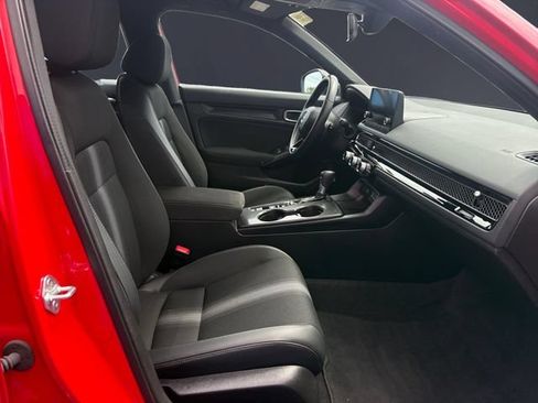 Used 2023 Honda Civic Sport image 15