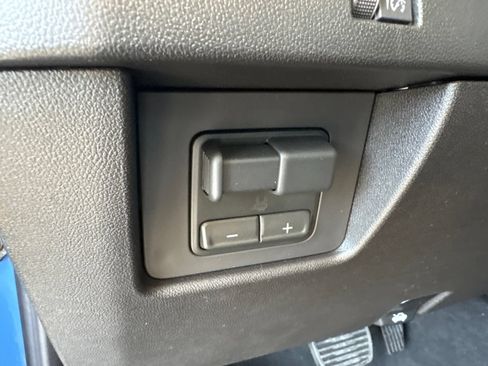New 2026 Chevrolet Colorado Trail Boss AWD/4WD image 12
