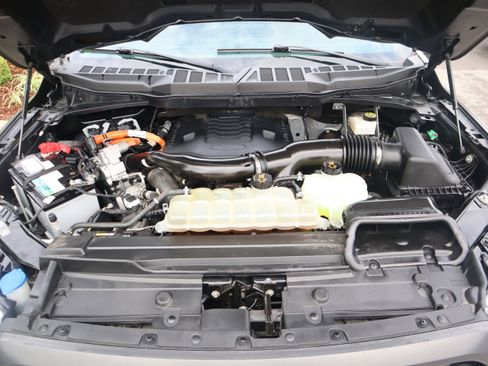 Used 2021 Ford F150 XLT w/ Equipment Group 302A High AWD/4WD image 33