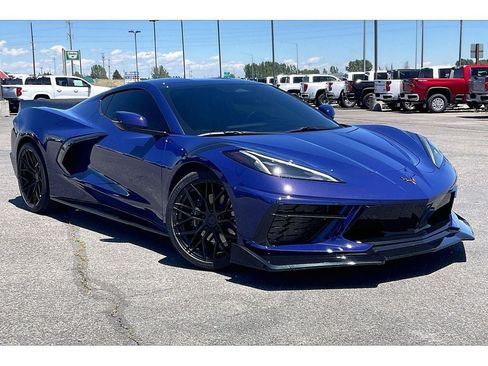 Used 2026 Chevrolet Corvette Stingray Coupe w/ 1LT RWD image 2