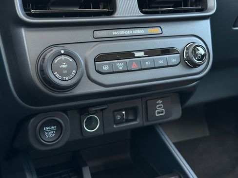 New 2025 Ford Maverick Lariat w/ 4K Tow Package AWD/4WD image 26